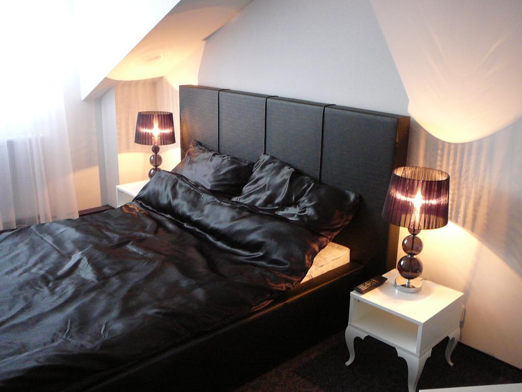 Hotel&Restauracja Zlote Runo Gora Kalwaria Room photo